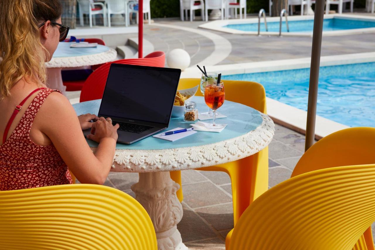 Termini Beach Hotel & Suites Lido di Jesolo Buitenkant foto