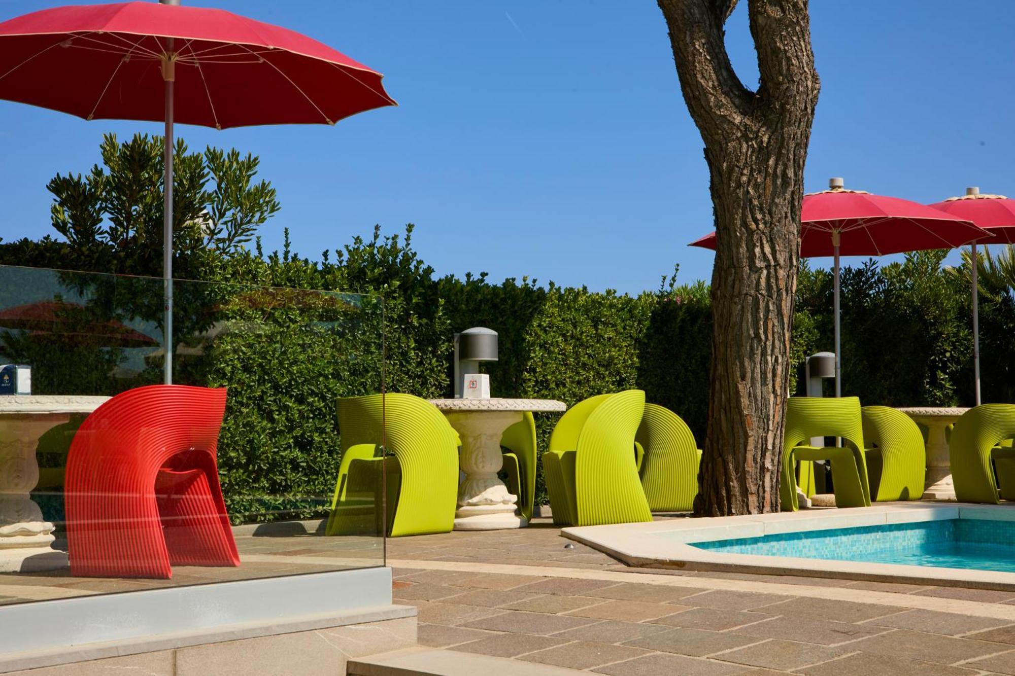 Termini Beach Hotel & Suites Lido di Jesolo Buitenkant foto