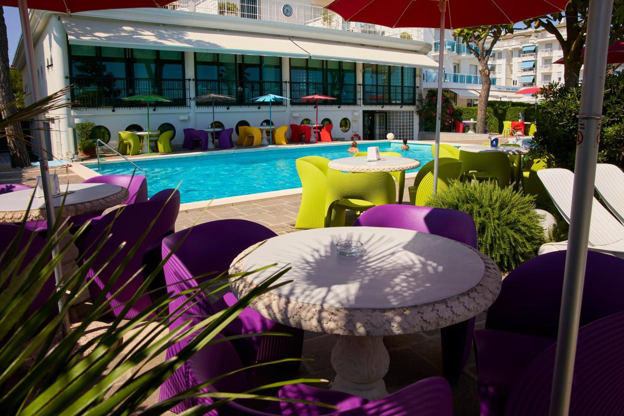 Termini Beach Hotel & Suites Lido di Jesolo Buitenkant foto
