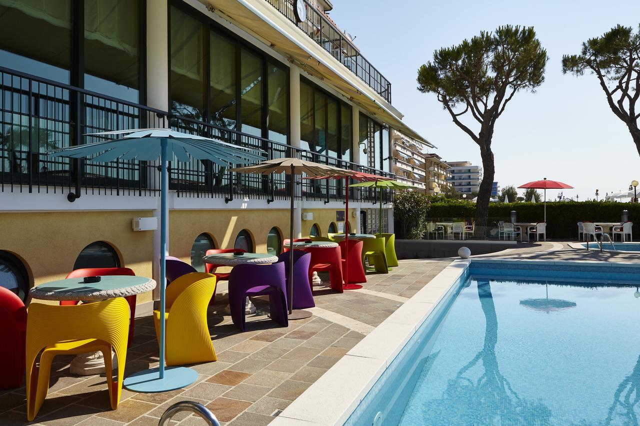Termini Beach Hotel & Suites Lido di Jesolo Buitenkant foto
