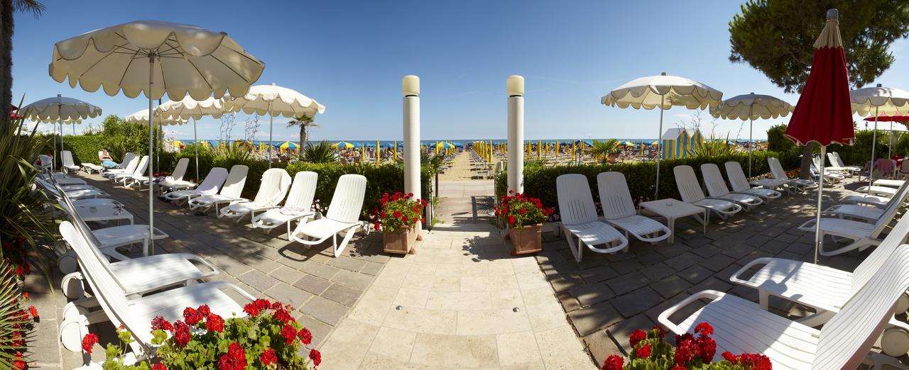 Termini Beach Hotel & Suites Lido di Jesolo Buitenkant foto